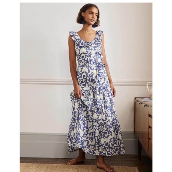 Boden Dresses & Skirts - Boden Scoop Neck Maxi Dress